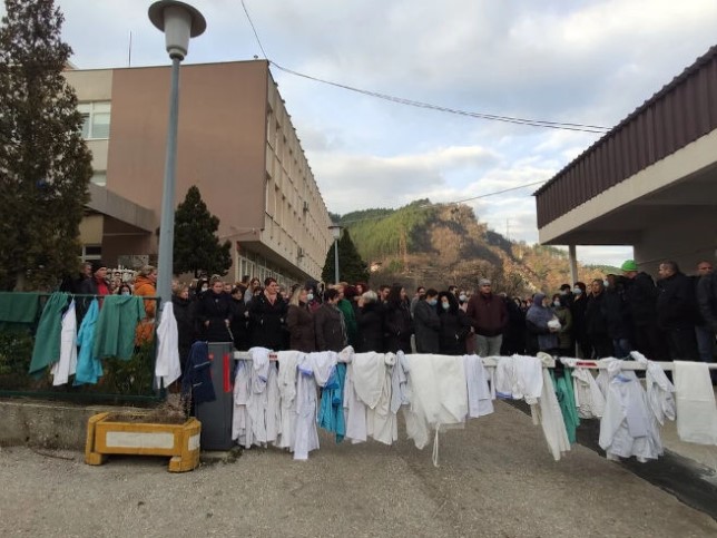 OČAJNIČKI POTEZ Kolektivni OTKAZ ljekara u Konjicu, nisu primili pet plata!