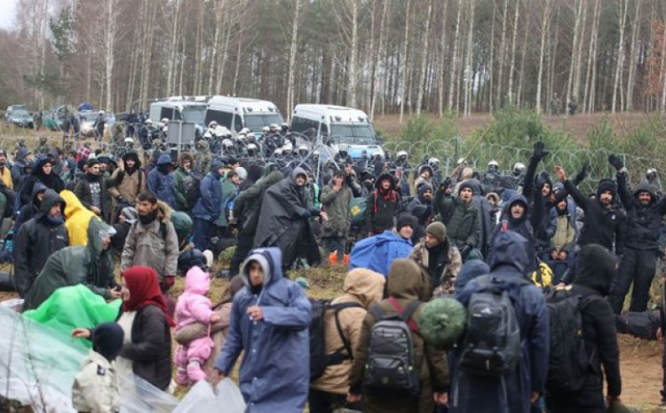 EU ŽELI OGRANIČITI PRAVA migranata na granici s Bjelorusijom