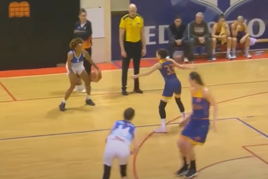 TUČA KOŠARKAŠICA! Nesportske scene viđene u Tuzli! (VIDEO)