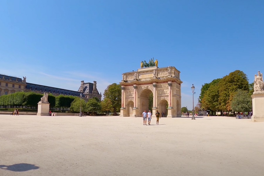 NOVO PRAVILO U PARIZU! Vlast spremna oštro kažnjavati neposlušne građane!