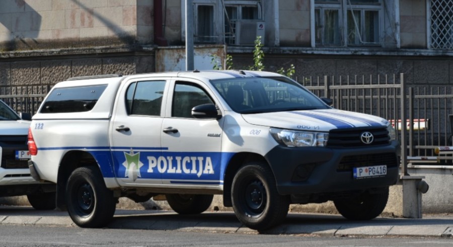 STRAVIČAN UDES U CRNOJ GORI Poginule dvije osobe, više povrijeđenih!
