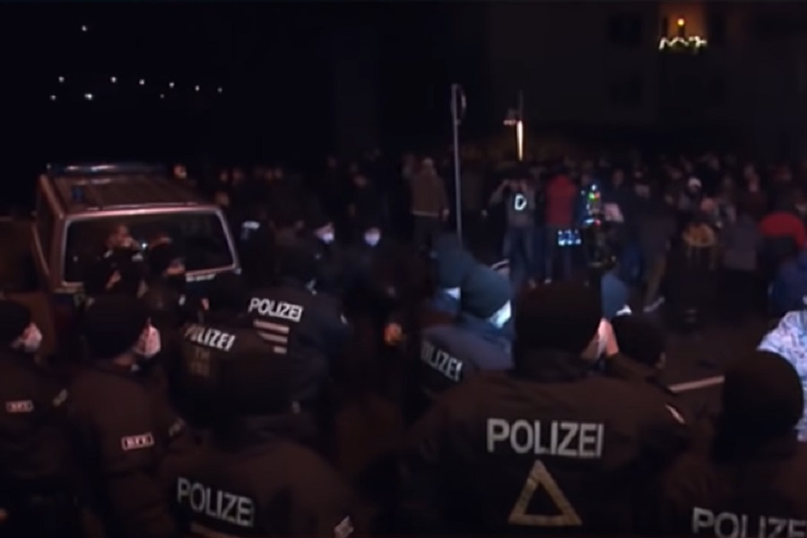 DUPLO VIŠE LJUDI na ulicama Njemačke! Protesti se šire zemljom! (VIDEO)