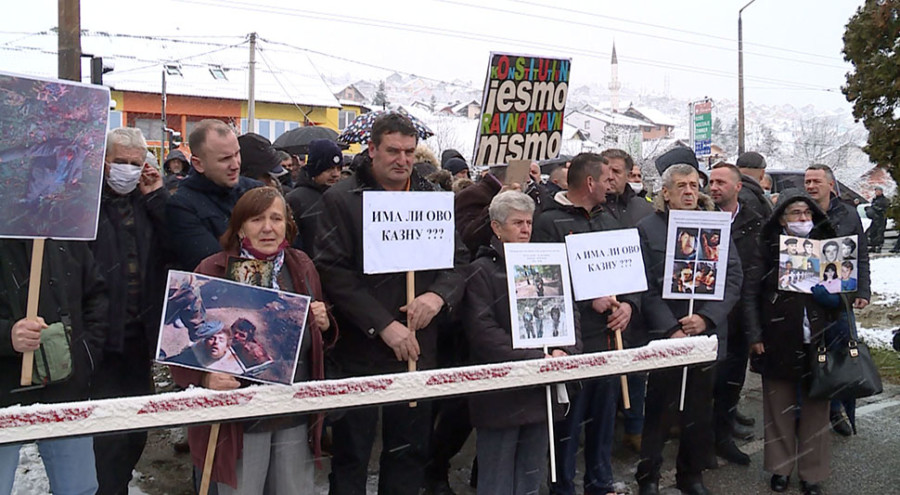 SABIJENI SMO KAO U TOR, kao što su naši zarobljenici bili u LOGORIMA: Srbima zabranjen ulazak u krug Suda BiH!