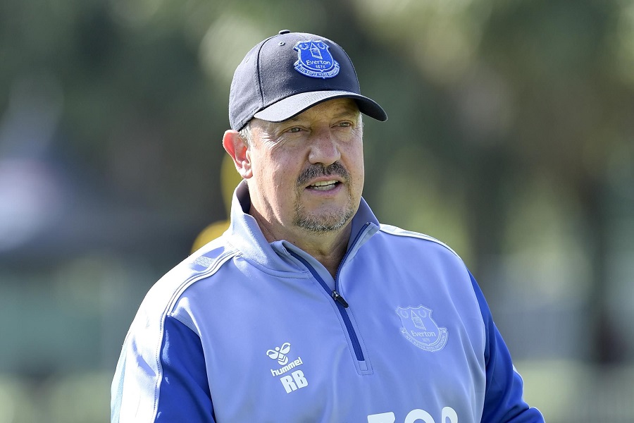 EVERTON SPREMAN, Beniteza mijenja zakleti neprijatelj Španca!