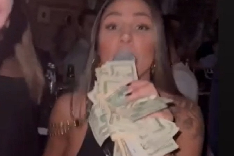SANDRA AFRIKA iz prvog puta pokorila Ameriku! Ludilo na nastupima pjevačice! (VIDEO)
