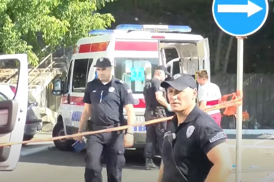 VOZILO SE VIŠE PUTA PREVRNULO Dječak (14) ukrao automobil, sletio s puta, pa nastradao
