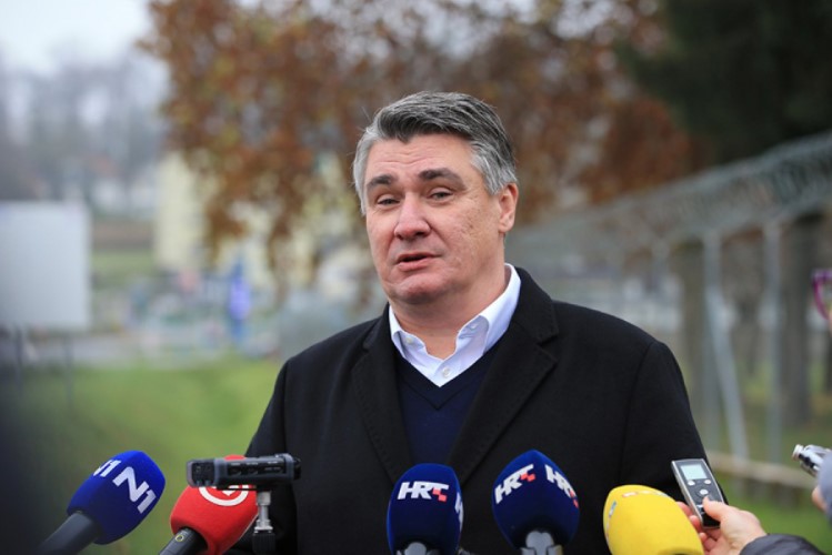 ZORAN MILANOVIĆ BRUTALNO IZ MADRIDA Nigdje ne piše da Srbija mora da prizna tzv. Kosovo