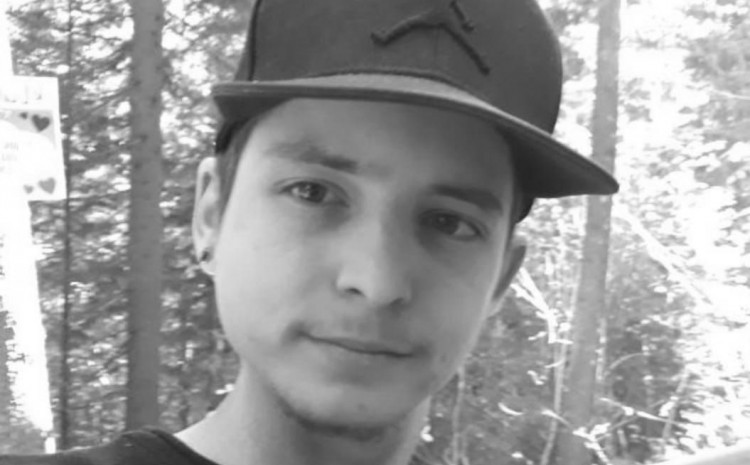 POTRESNA PORUKA DJEVOJKE PREMINULOG ALDENA UPLAKALA ČITAVU BiH! Da ti srce pukne! Dušo moja jedina... (FOTO)