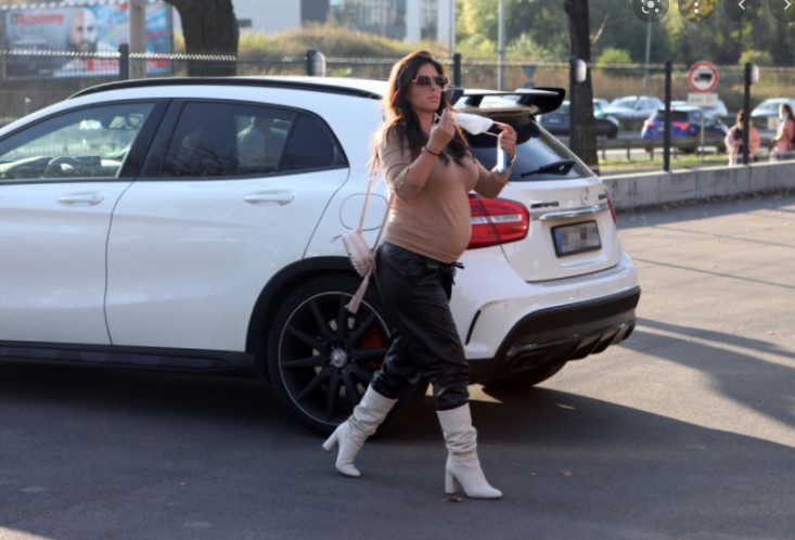 ANA SEVIĆ OBJELODANILA IME SINA Na hebrejskom ono znači "poslušan"