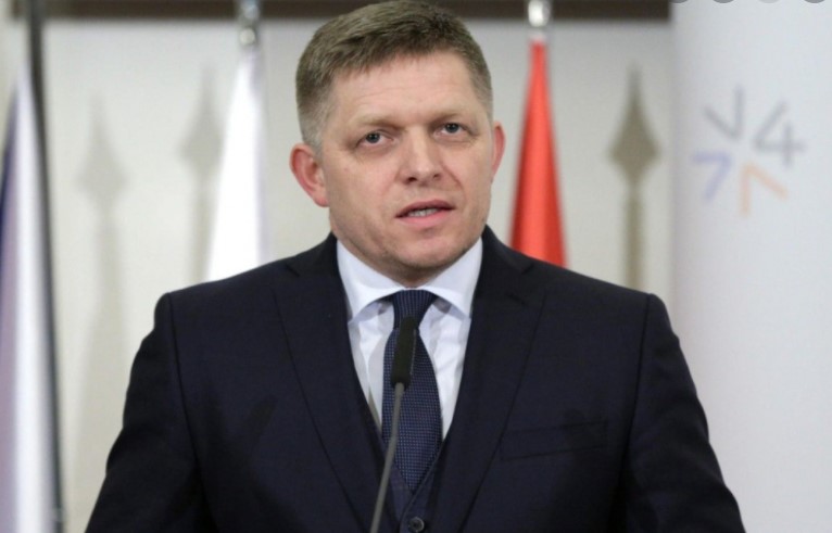 BIVŠI SLOVAČKI PREMIJER Robert Fico suočiće se sa optužbama!