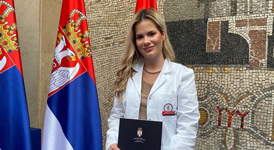 PONOS! Dervenćanka BOJANA ĆORIĆ među najboljim diplomcima medicine u Srbiji, ovo su njeni planovi!