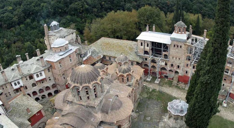 TRESLA SE SVETINJA: Zemljotres na Svetoj gori uoči slave manastira Hilandar!
