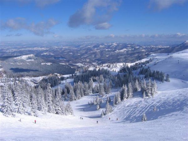 OC JAHORINA ĆE NAPLAĆIVATI GOSTIMA SNIJEG! Hotelijeri se bune, rukovodstvo poručuje: "Produžili smo vam sezonu trostruko"!