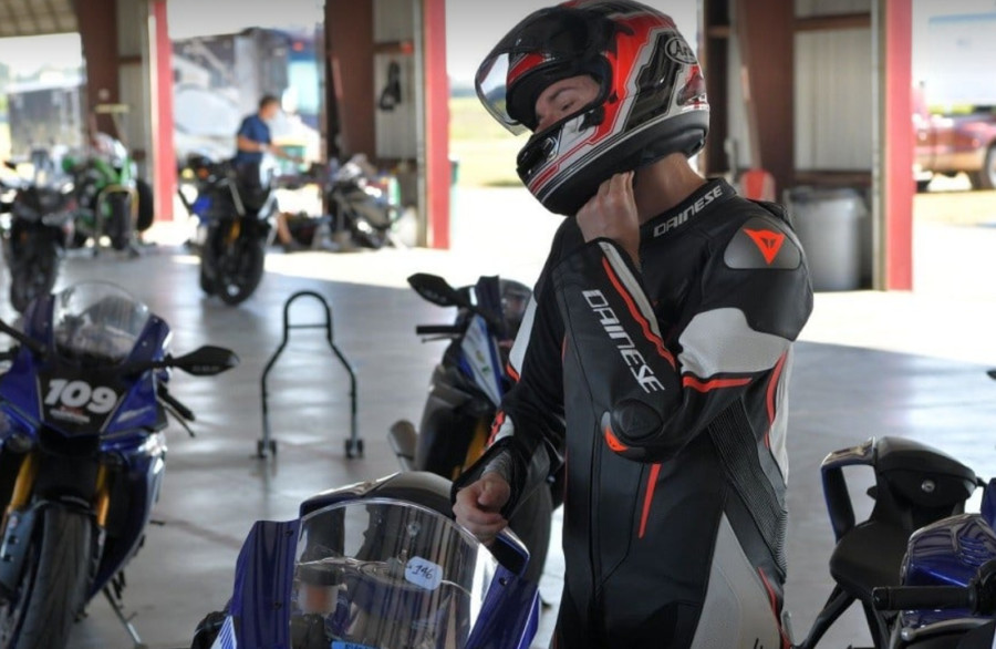 PRODAJE SE ITALIJANSKI BREND motociklističke odjeće Dajniz