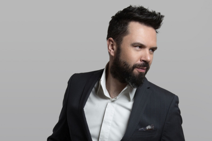 PETAR GRAŠO NA METI KRITIKA što se oženio sa 14 godina mlađom izabranicom!