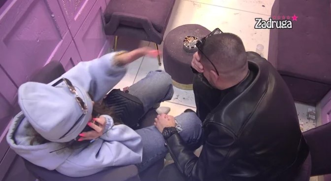 DEJAN GRCAO U SUZAMA, Dalila pokušala da ga utješi, pa improvizovala razgovor sa Tedijem! (VIDEO)