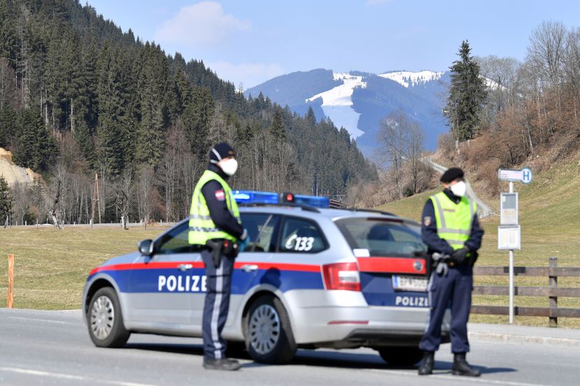 DETALJI TRAGEDIJE U AUSTRIJI: SMRZNUTOG DJEČAKA našli pred kućom, mališan tražio MAMU, ona bila kod KOMŠIJA