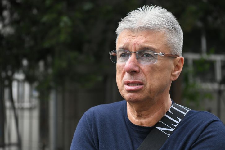 KOD SAŠE POPOVIĆA DOŠLA U PATIKAMA I BEZ PARA, a sada je VELIKA ZVEZDA: Znate li o kojoj pjevačici je riječ?