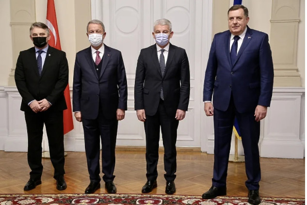 AKAR KOD KOMŠIĆA, DODIKA I DŽAFEROVIĆA: Spremni smo odgovoriti na svaki vaš zahtjev