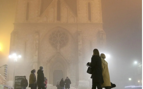 ALARMANTNO! BiH MEĐU PRVE TRI ZEMLJE NA SVIJETU PO ZAGAĐENOSTI VAZDUHA! Svake godine prerano umre oko 3.300 ljudi