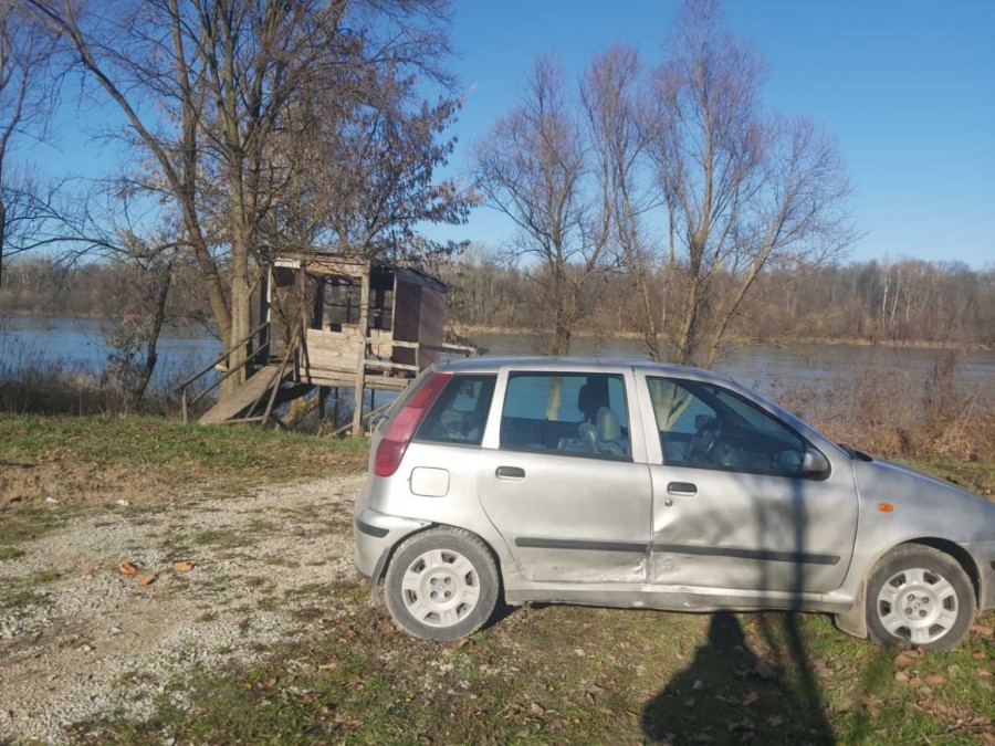 BRČKO TRAGA ZA DVOJICOM MUŠKARACA: Otišli na pecanje i tad im se gubi svaki trag, isped automobila stoji jedan DETALJ! (FOTO)