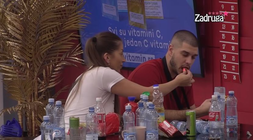 POMIRIO SE SA DALILOM, PA GA OCRNILI NA DRUŠTVENIM MREŽAMA: "Dejan se vratio na povodac"