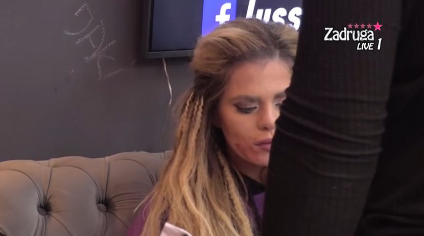 STRAVIČNA TUČA U ZADRUZI! MAJA POČUPALA ZONJIĆEVOJ pola kose, pa je divljački IZGREBALA po licu (VIDEO)