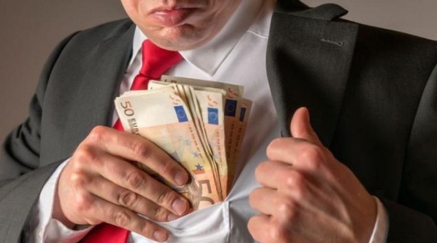 KAD PORASTEM HOĆU DA BUDEM POLITIČAR! Najpoželjnije zanimanje u BiH: Uzmu i ŠEST MINIMALNIH radničkih plata