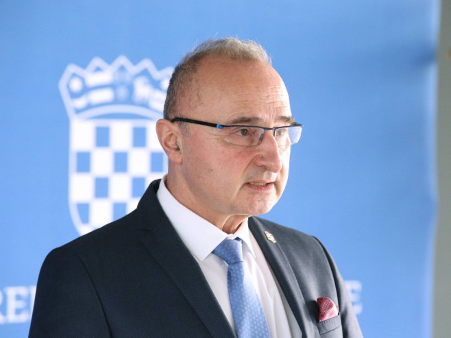 GRLIĆ RADMAN U PROBLEMU: Zovem ministre, moram svima da se izvinjavam zbog MILANOVIĆA!