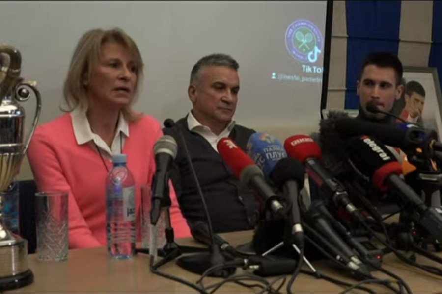 (UŽIVO) KONFERENCIJA ZA MEDIJE Prvo obraćanje Novaka Đokovića: ZBOG VAŠE PODRŠKE OSTAO SAM JAK (FOTO/VIDEO)