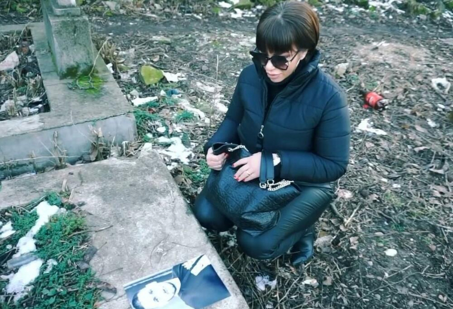 MILJANA SAHRANILA ZOLU! Morbidne scene iz Doboja, Kulićeva uputila SAUČEŠĆE i njegovoj majci (FOTO)