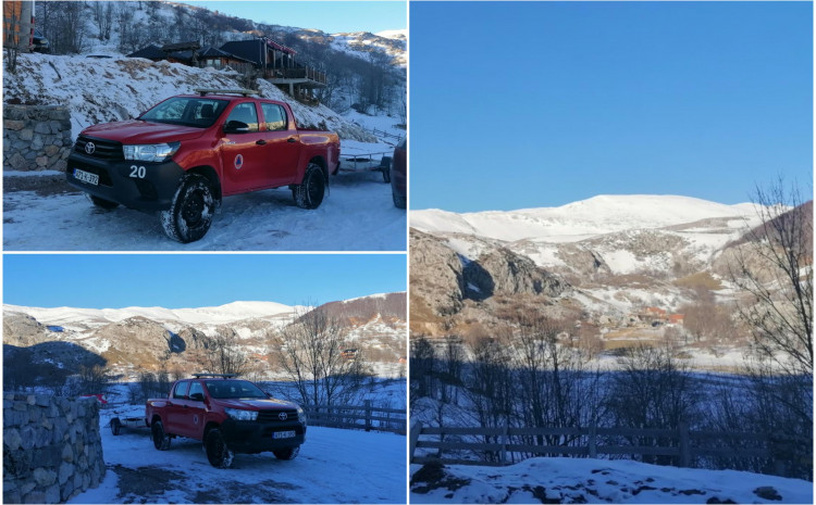SA MJESTA DOGAĐAJA: Spasioci na terenu, prilaze povrijeđenim planinarima na Bjelašnici! (FOTO)