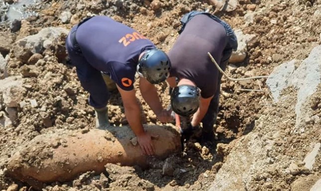 PRONAĐENA BOMBA OD 250 KILOGRAMA na gradilištu, policija zabranila PRILAZAK zbog bezbjednosti