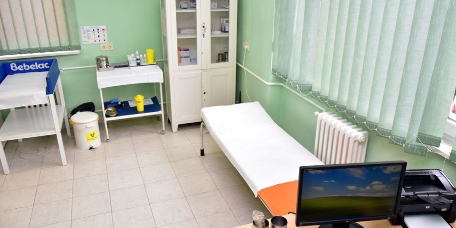 POLITIČKE TRZAVICE UGROŽAVAJU POSLOVANJE Brojne lokalne zdravstvene ustanove u Srpskoj nisu prešle na trezor