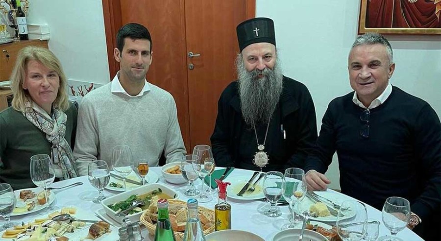 NOVAK ĐOKOVIĆ i dalje na ODMORU: PRIČESTIO SE, a sa roditeljima bio na RUČKU kod patrijarha Porfirija