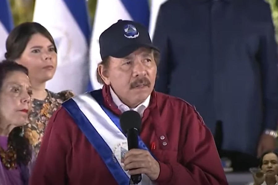 DANIEL ORTEGA UGOSTIO teroristu sa Interpolove potjernice! Slavlje sa optuženim bombašem odgovornim za desetine ubistava!
