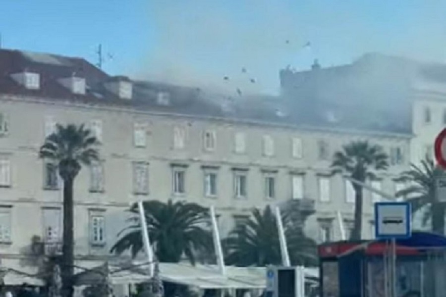 DIOKLECIJANOVA PALATA u plamenu! Dim se nadvio nad Splitom!