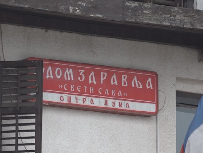 ISELJAVANJE UZIMA DANAK U Oštroj Luci rade samo dva ljekara