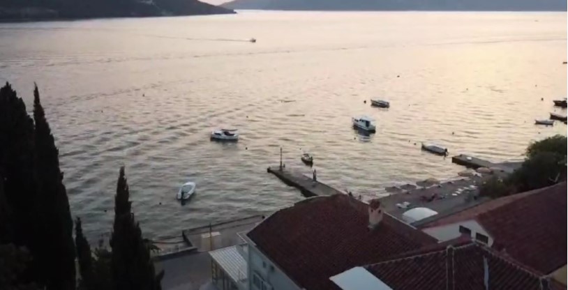 LUKSUZ U KUMBORU NA ČEKANJU Irci odustali od gradnje HOTELA, zemljište na prodaju