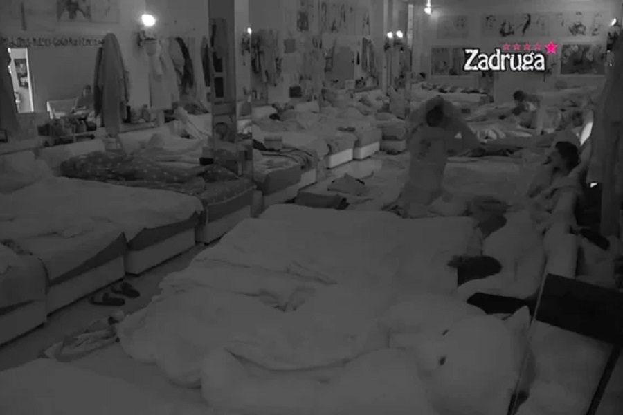 POMIRENJE NA POMOLU? Milica i Mensur u nikad bližem izdanju nakon raskida, Ajdarpašić će joj pružiti DRUGU ŠANSU? (VIDEO)