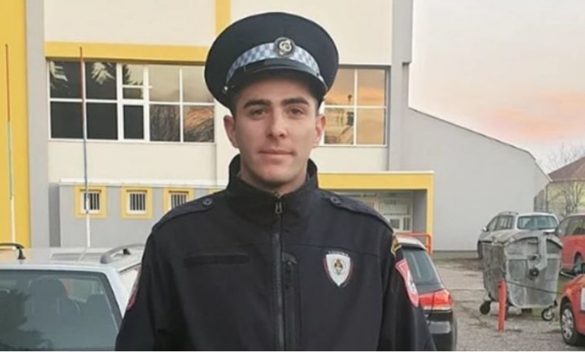 POLICAJAC DOBROČINSTVOM SUGRAĐANKU SPASIO MUKE Vratio izgubljeni novčanik pun para!