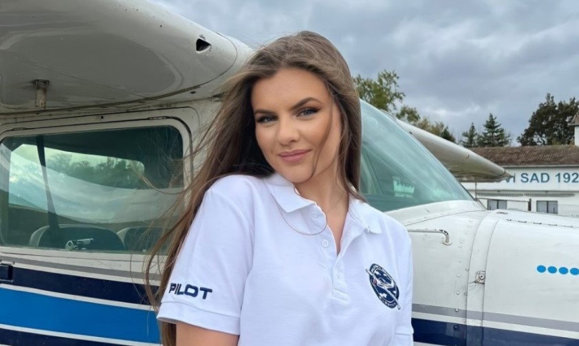 LJEPOTICA LETI KA ZVIJEZDAMA!  Sa 17 godina uspješno prošla obuku: Marija je NAJMLAĐA PILOTKINJA u istoriji bh. avijacije
