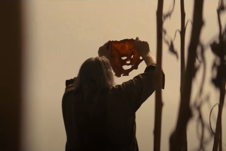 "LEATHERFACE" dolazi po nove žrtve! Izašao trejler za novi TEKSAŠKI MASAKR MOTORNOM TESTEROM! (VIDEO)