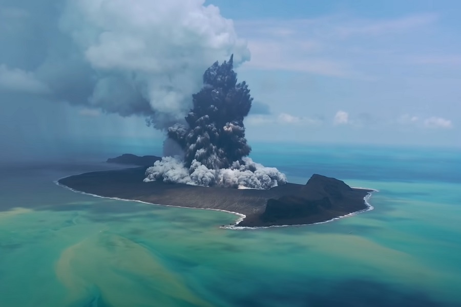 ERUPCIJA VULKANA U TONGI NAJVEĆA U POSLJEDNJIH 140 GODINA Lambovi valovi putovali duž zemlje više od šest dana