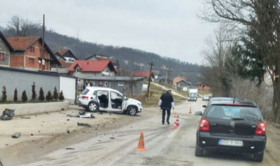STRAVIČAN UDES! Vozač nije ni stigao da zakoči, DRUGI kao da je bio odsutan! (VIDEO)