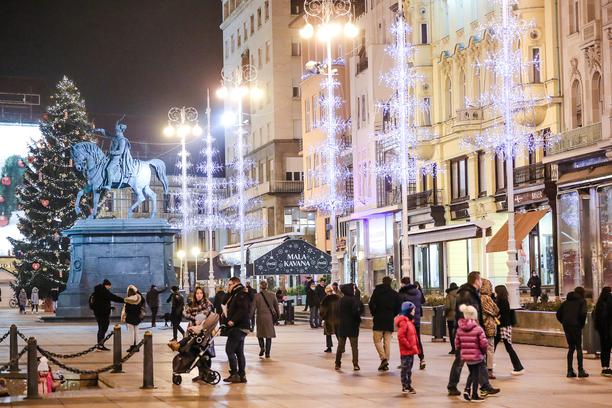 JOŠ JEDNA ZEMLJA U NIZU Hrvatska savjetuje svoje građane da ne putuju u Ukrajinu