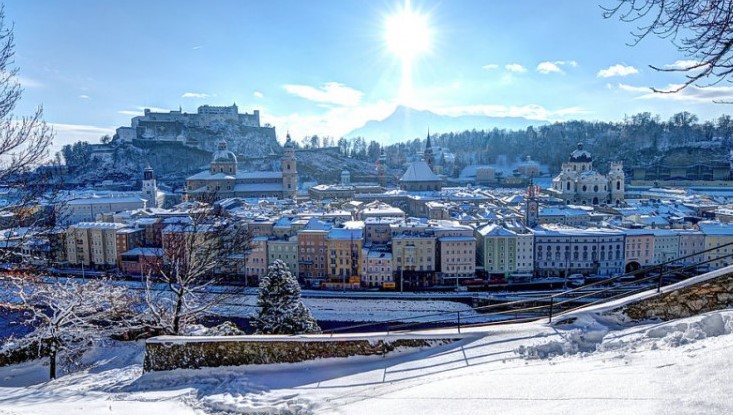 AUSTRIJA ODUŠEVLJAVA ZIMSKOM idilom? Nudi mogućnosti i za aktivan odmor! (FOTO)