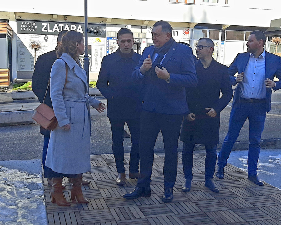 DODIK O RASPADU BIH "Mi preferiramo miran razlaz, oni uzimaju ZDRAVO ZA GOTOVO, ponašamo SE OGOVORNO, po Ustavu"