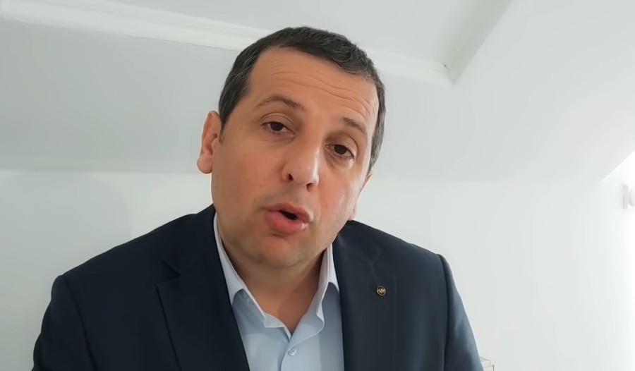 AKO LAŽE VUKAN, ne laže video: "Nikada se u CRKVI nisam slikao"!