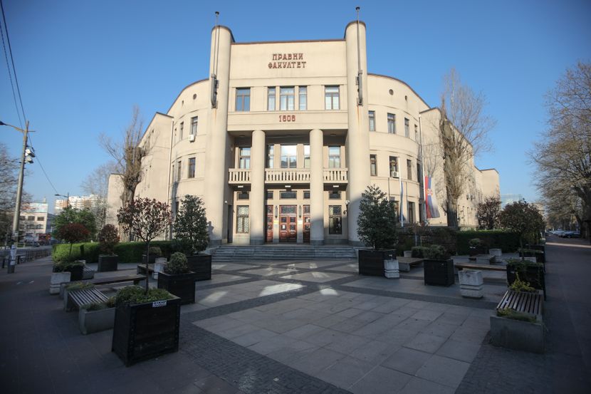 PROFESOR USTAVNOG PRAVA: SRBIJA će dobiti bolje sudstvo GLASANJEM na referendumu i promjenom Ustava
